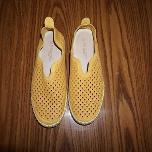 ILSE JACOBSEN TULIP Perforated Slip on shoe Kicks